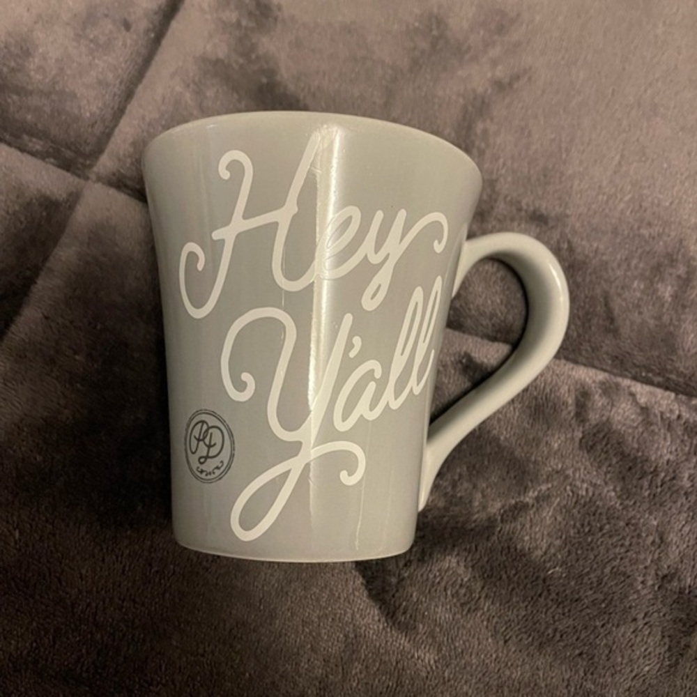 Paula Dean Lot - cup and small sign